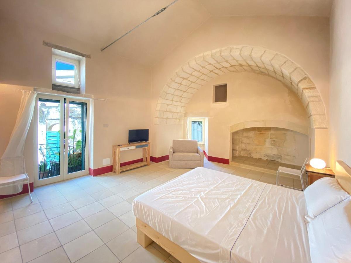 Donnarosa Villa Giurdignano Exterior photo